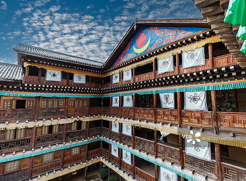 中国四川马尔康古老的土司官寨图片素材