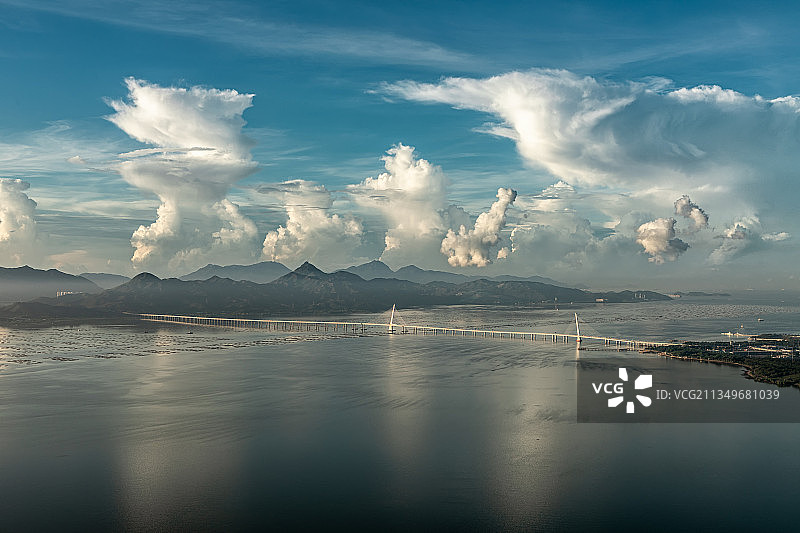 广东省深圳市南山区深圳湾大桥图片素材