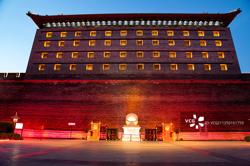 西安城墙南门夜景图片素材