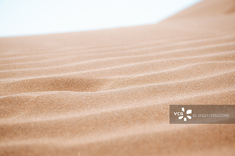 新疆库木塔格沙漠 离城市最近的沙漠图片素材