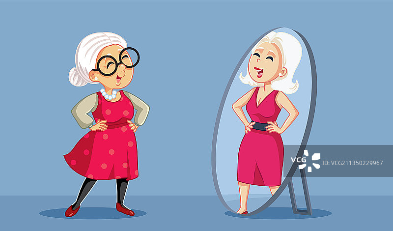 年长的女人在镜子里看到年轻的自己图片素材