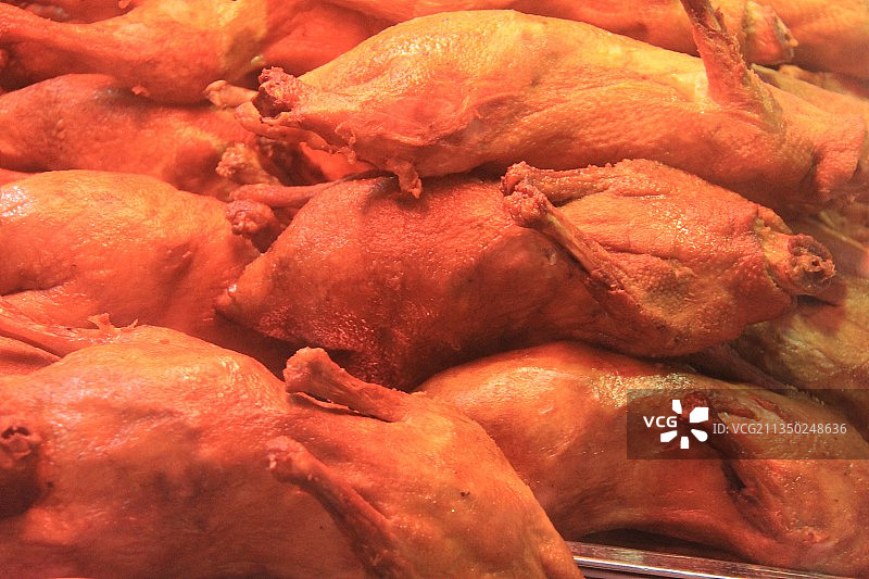 贵州省贵阳市二七路小吃街：但家香酥鸭图片素材