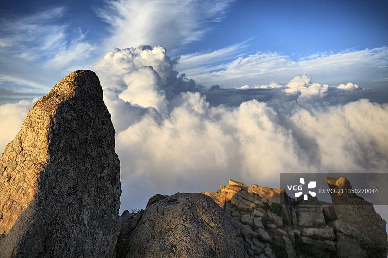 河北兴隆雾灵山云海图片素材