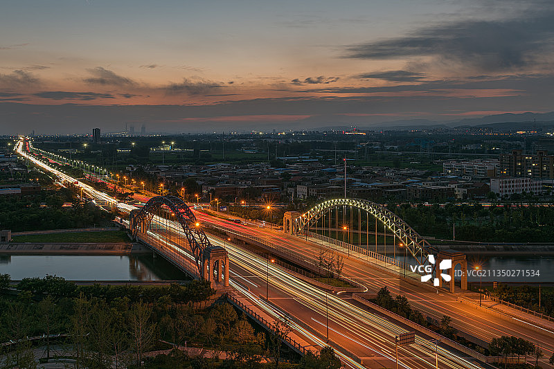 南水北调中线跨渠桥之夜图片素材