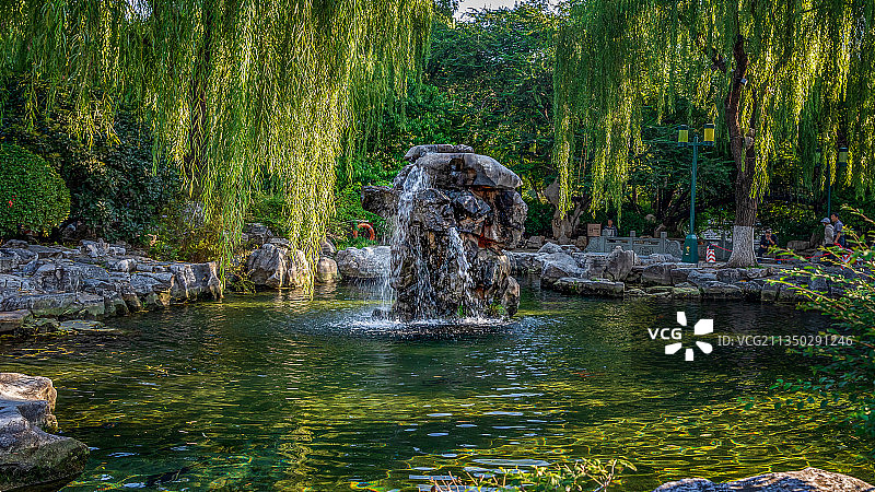 济南  五龙潭  月牙泉图片素材