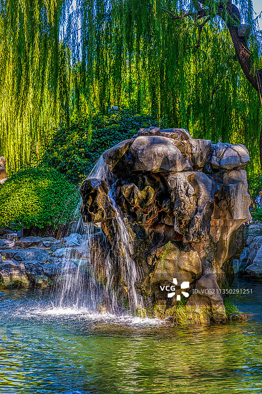 济南  五龙潭  月牙泉图片素材