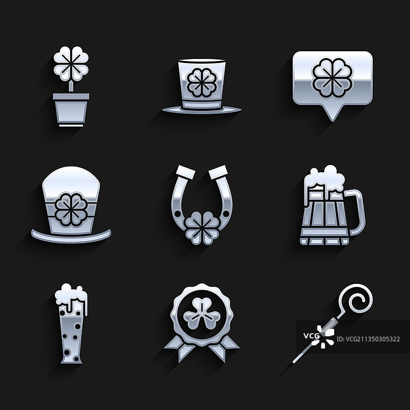 马蹄铁与四叶草奖章图片素材