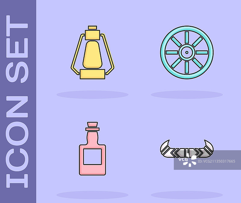 皮划艇或独木舟、船桨、露营灯套装图片素材