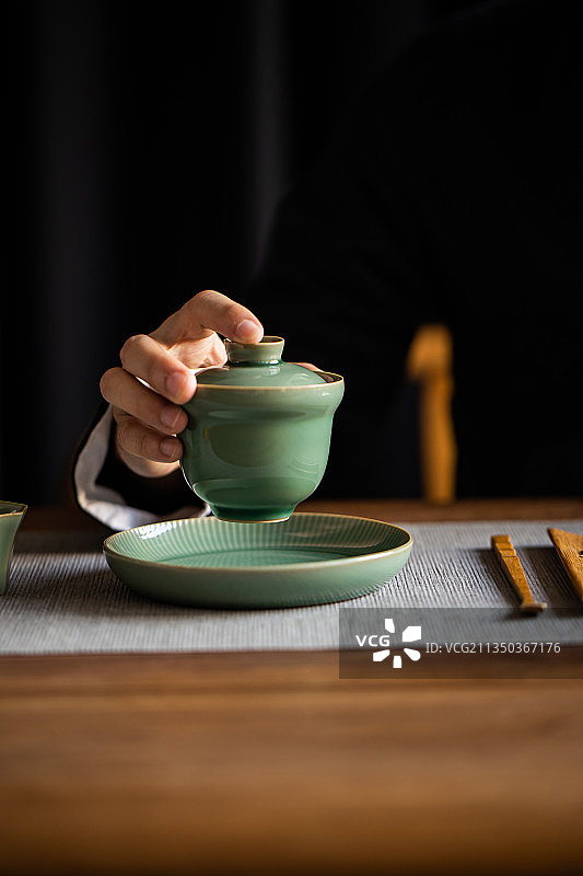 青瓷盖碗图片素材