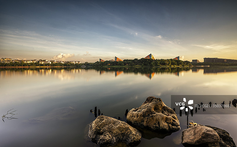 松湖宁静晨曦图片素材