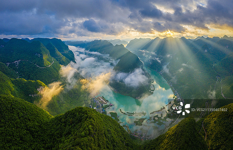 红水河第一湾图片素材