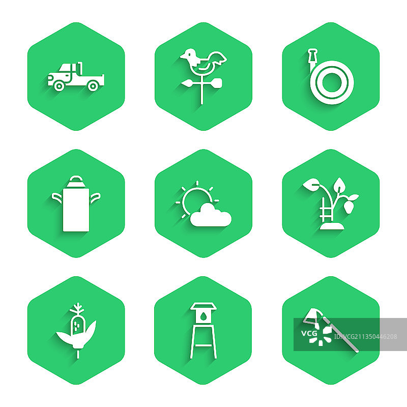 夕阳云彩天气水塔园艺锄头图片素材