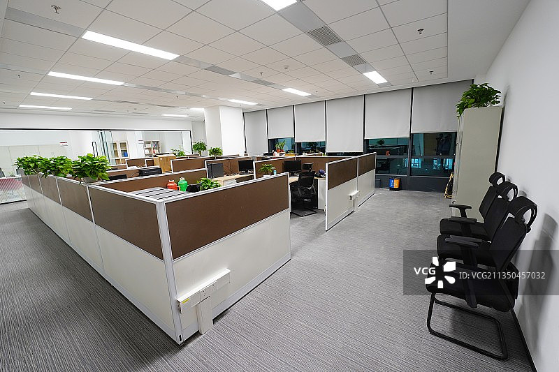 刚刚装修的办公室图片素材