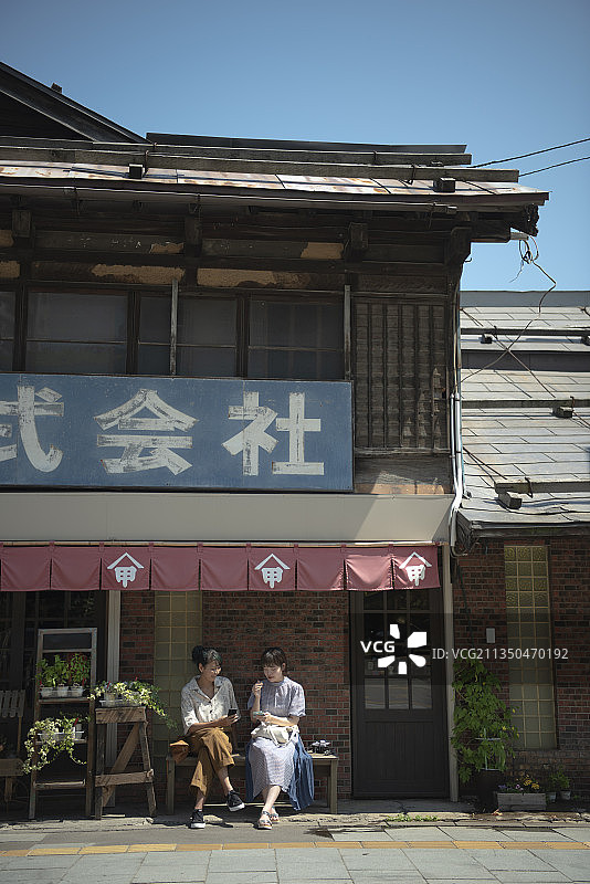 复古风格小镇街景图片素材