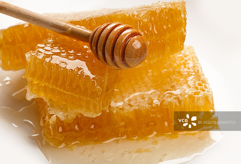 蜂蜜勺子特写图片素材