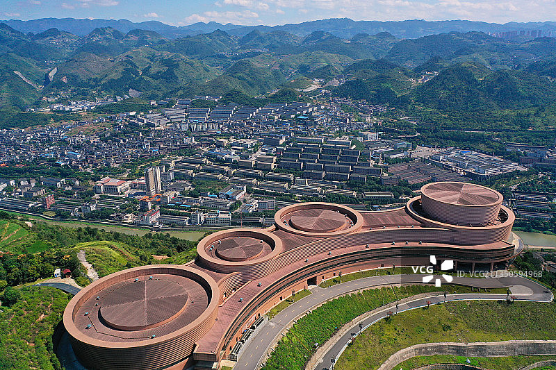 航拍酒都茅台酒镇，印象茅台超出想象图片素材