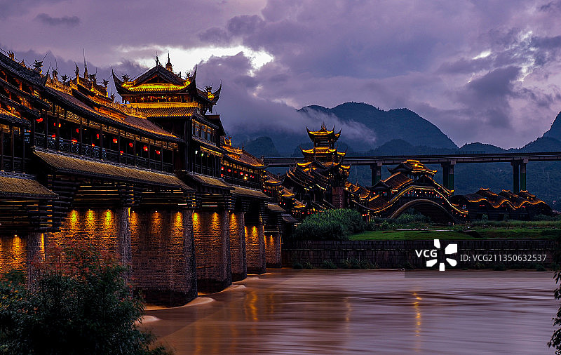 风雨廊桥图片素材