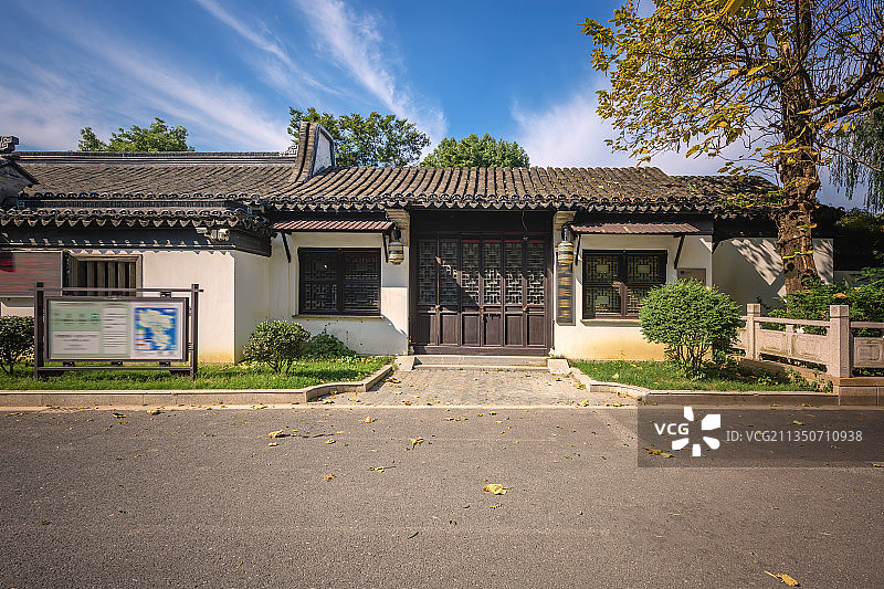 秋日里的东林书院+无锡图片素材