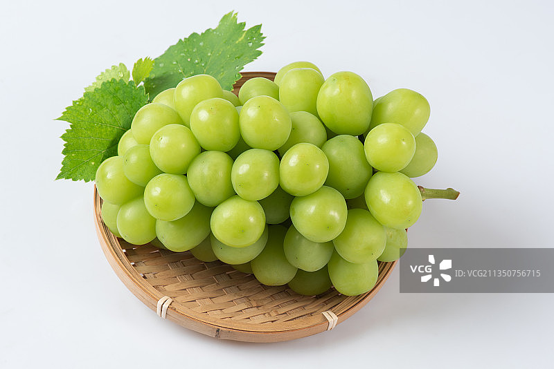 新鲜水果晴王阳光玫瑰绿葡萄图片素材