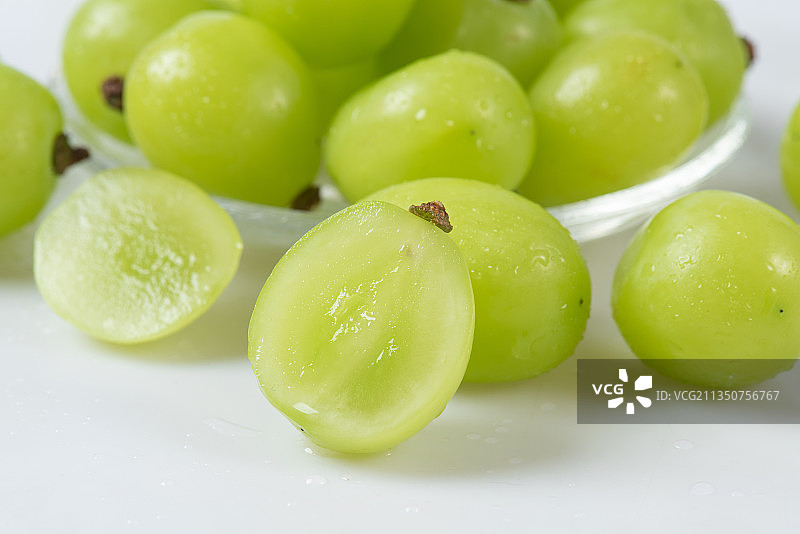 新鲜水果晴王阳光玫瑰绿葡萄图片素材