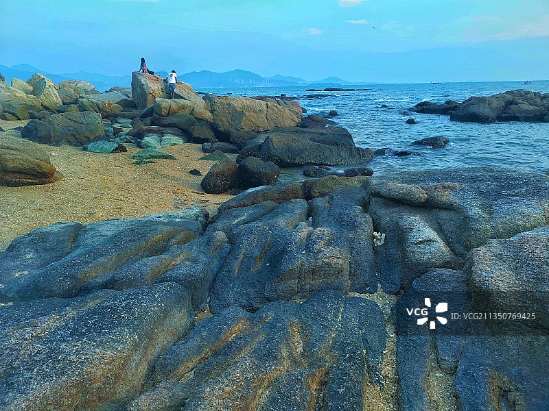 礁石海滩图片素材