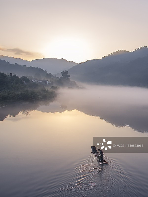 渐入家境图片素材