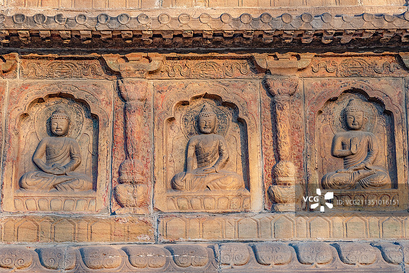 北京五塔寺石雕佛像图片素材