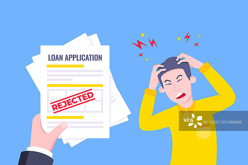 悲伤的男人和被拒绝的贷款申请表图片素材