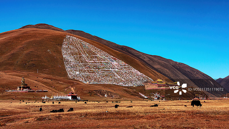 四川亚青寺：隐秘的灵魂净土，世界最大的女性修行地图片素材