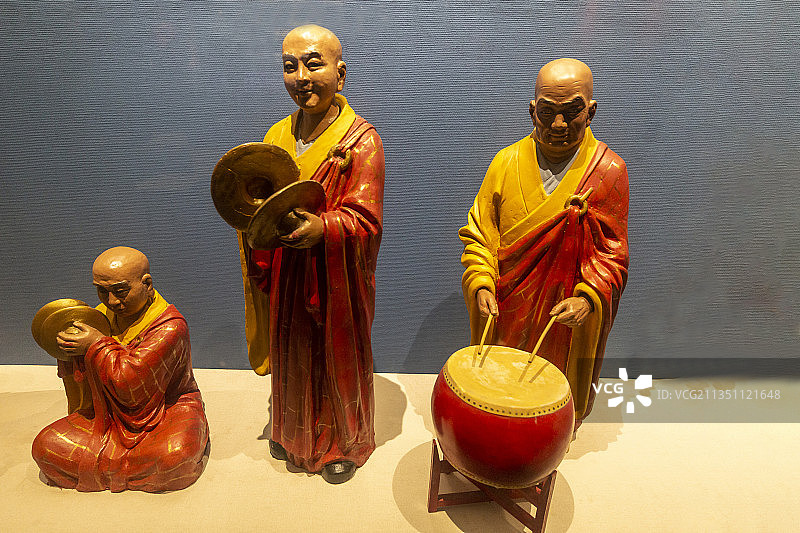 北京东城区智化寺陈列：泥塑智化寺京音乐演出阵容图片素材