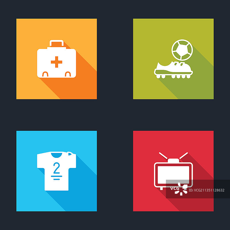 急救箱、足球鞋和运动衫套装图片素材