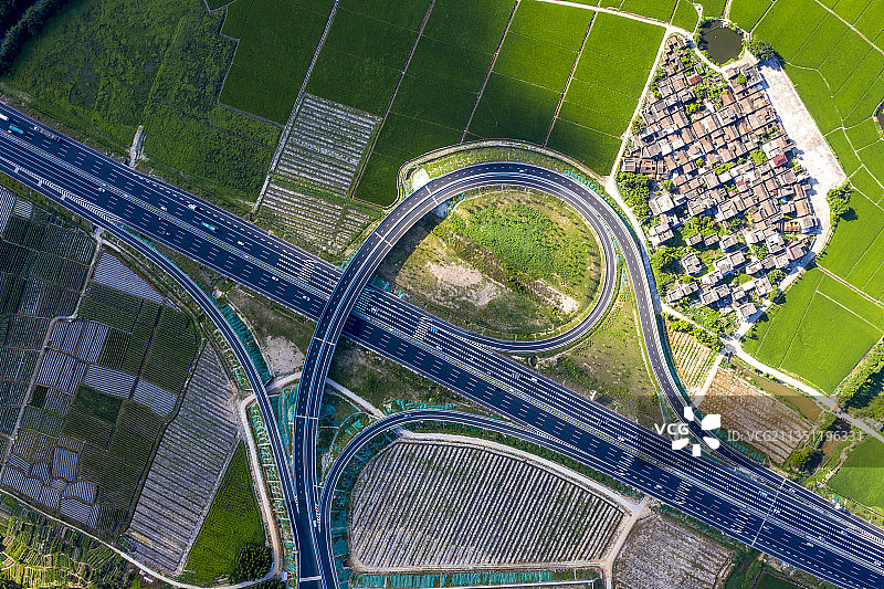 开阳高速 月山互通联接线图片素材