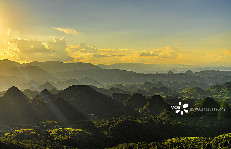 阳山县青石岩风电场图片素材