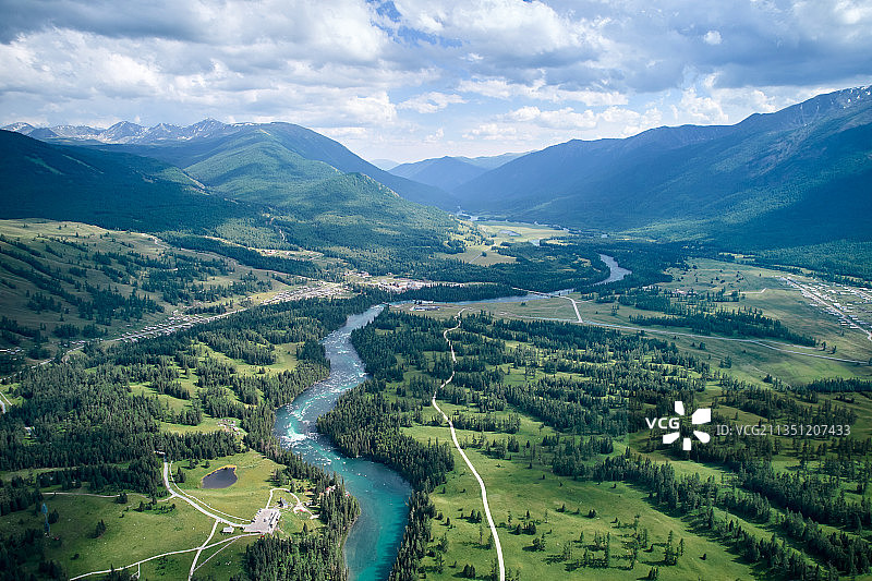 喀纳斯河图片素材