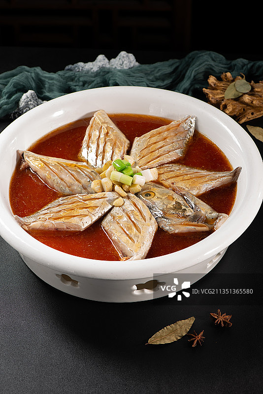 红烧带鱼图片素材