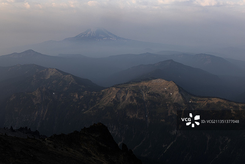 山羊岩荒野图片素材
