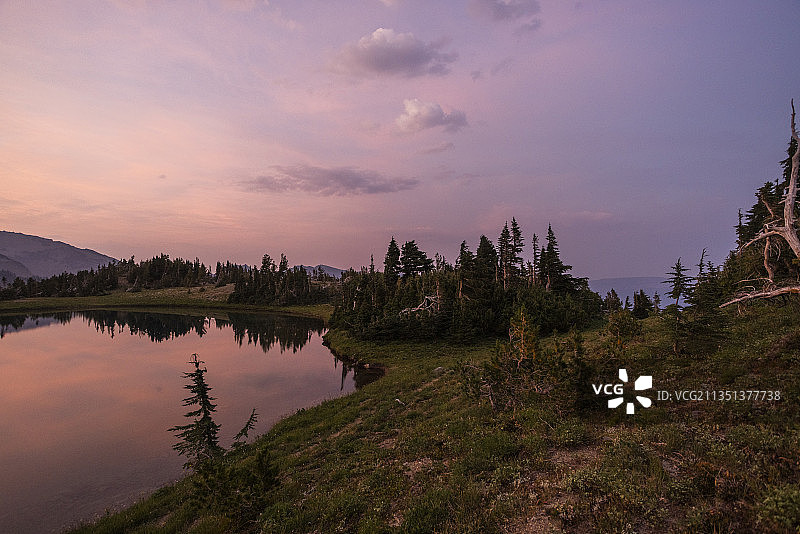 山羊岩荒野图片素材