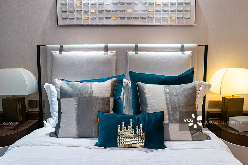 房间主卧次卧和床图片素材