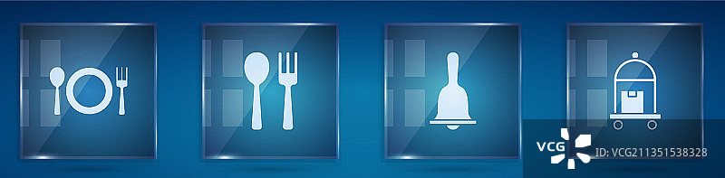 餐盘、刀叉和酒店勺子组合图片素材