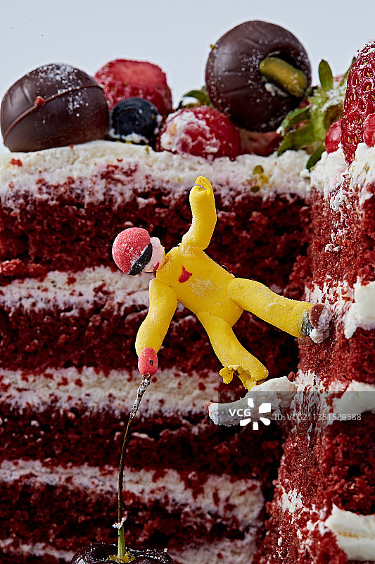 奶油抹茶鲜水果蔓越莓馅料多层蛋糕图片素材