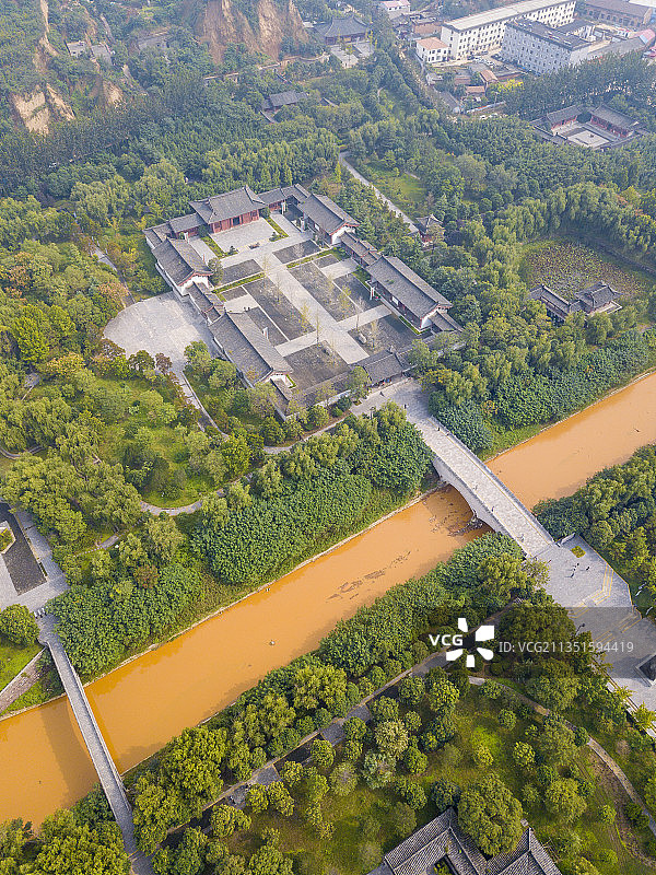 河南省郑州市巩义杜甫故里夏天户外风光航拍图片素材