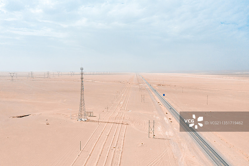 青海柴达木盆地荒漠图片素材