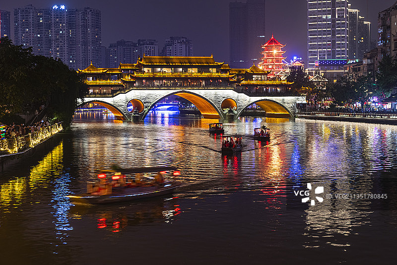 成都国庆夜游锦江图片素材