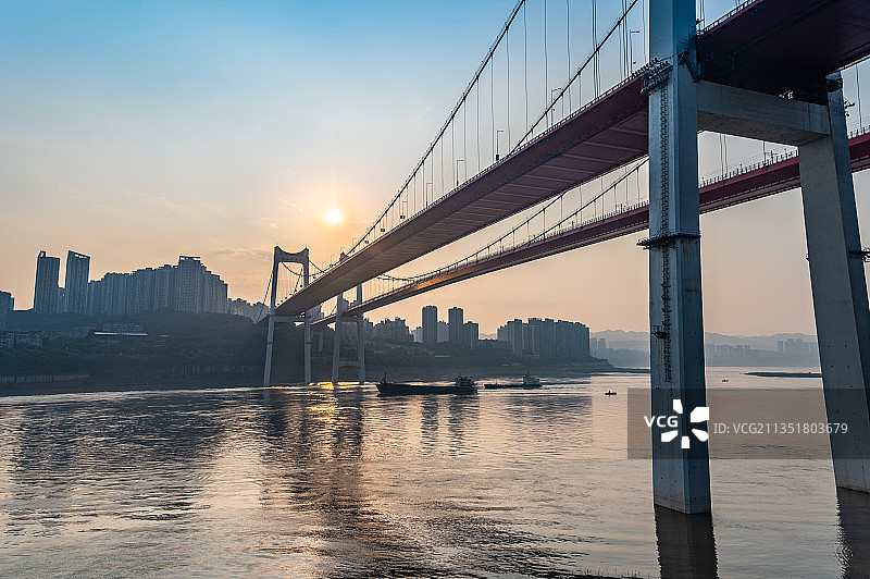 重庆鹅公岩大桥日出 Sunrise in Chongqing图片素材