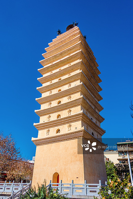 中国云南昆明东寺塔图片素材