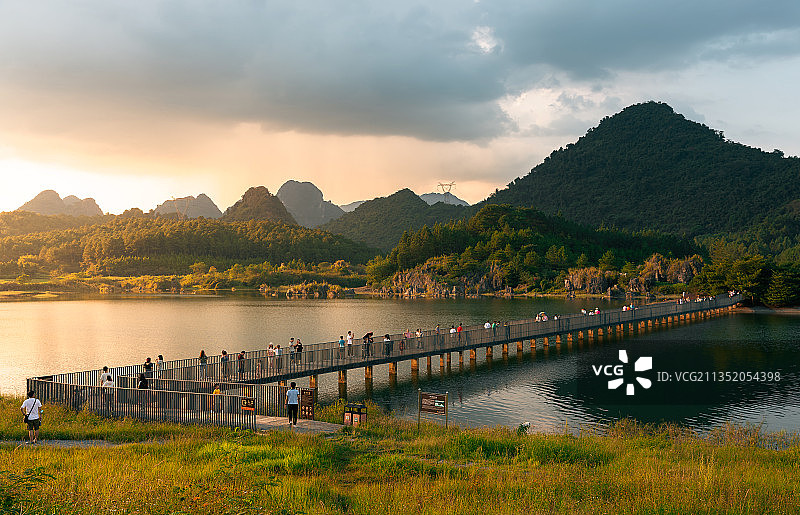 湖光山色图片素材
