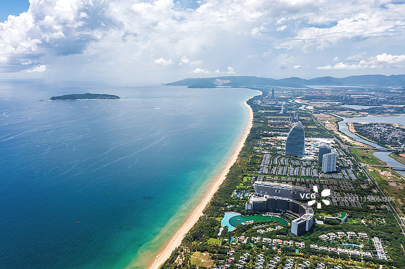 海南省三亚市海棠湾海边星级度假酒店图片素材