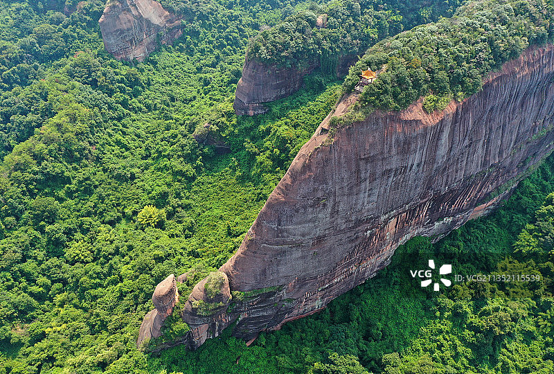广东省韶关市仁化县中国红石公园丹霞山旅游风景区阳元石景区航拍图片素材