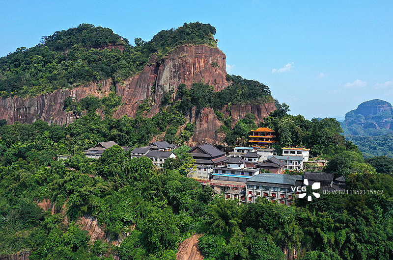广东省韶关市仁化县中国红石公园丹霞山旅游风景区长老峰景区航拍图片素材