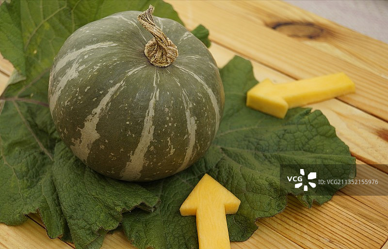 餐桌南瓜高角度视图图片素材